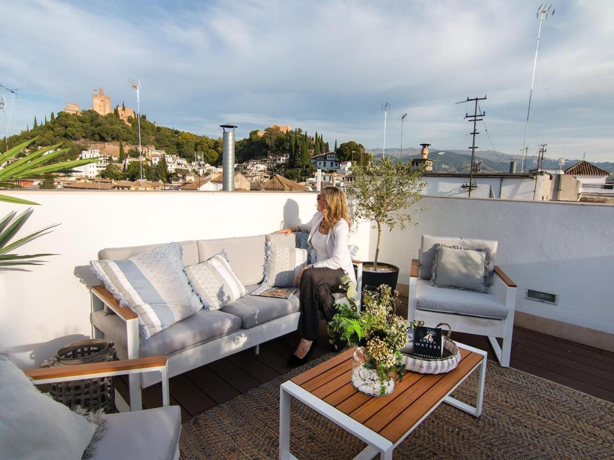 Chezmoihomes Luxury Plaza Nueva Penthouse Granada Exterior photo